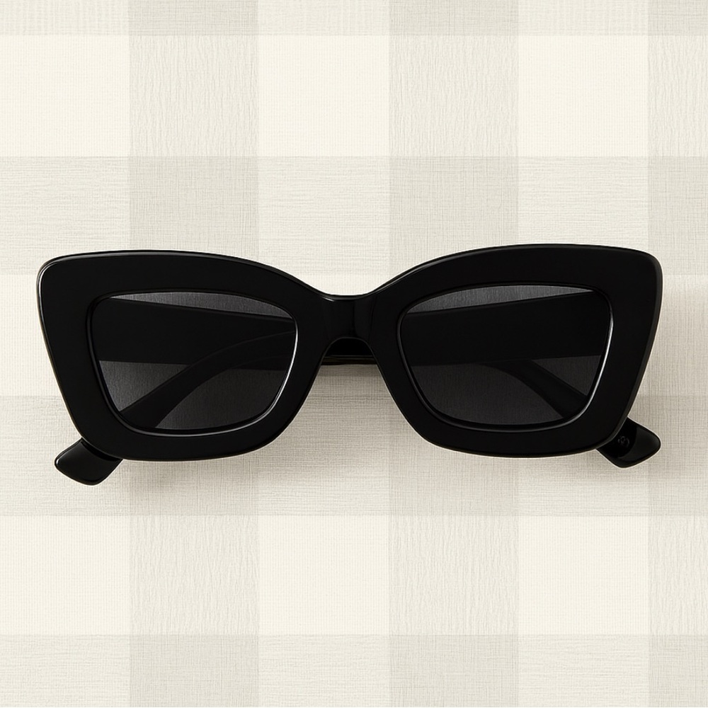 🌺🕶️ NWT Anthropologie Eyeking Butter Cateye Sunglasses – Black – One Size - Picture 9 of 9